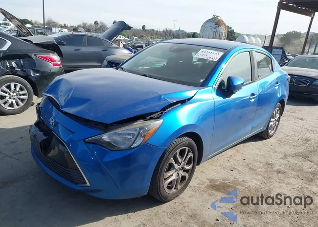 3MYDLBYV4JY300265: 44351533