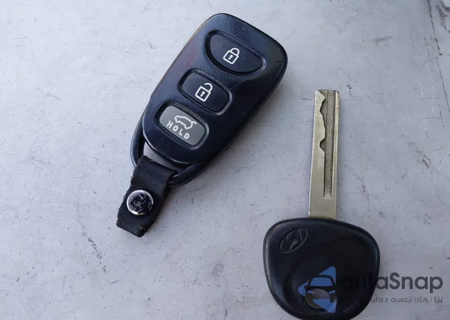 KMHTC6AD7EU188469: 44351538