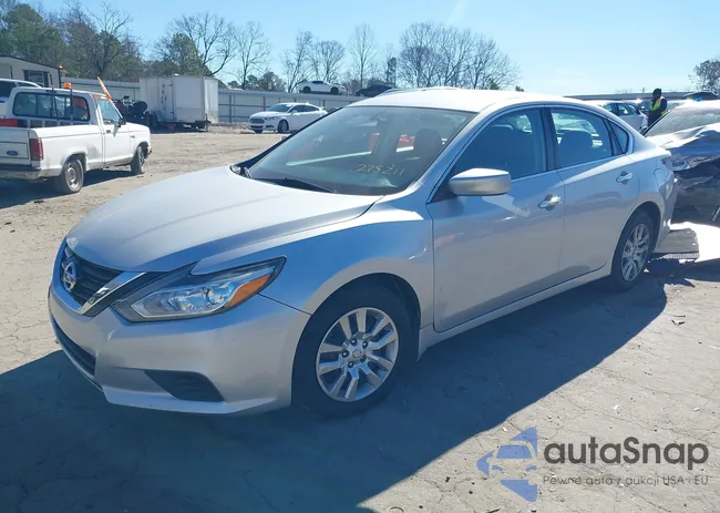 1N4AL3AP3HC275211: 44350611