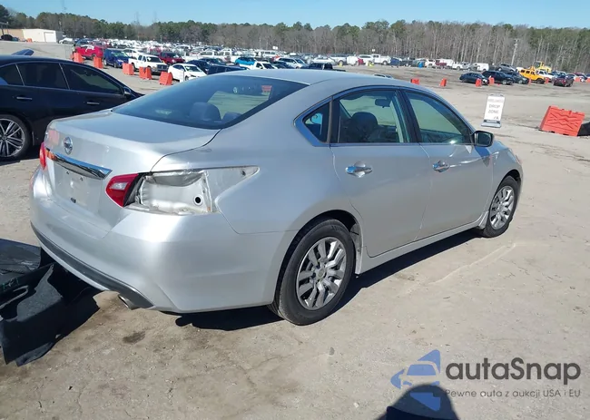 1N4AL3AP3HC275211: 44350611