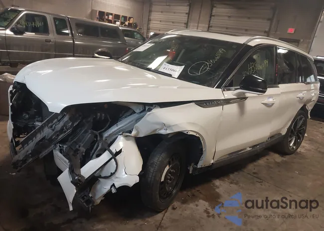 5LM5J7XC6LGL21010: 44350662