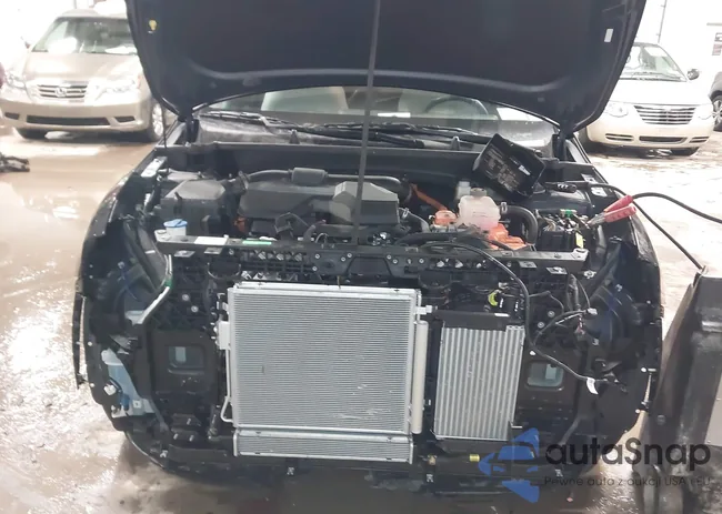 KNDPVCAG3P7093904: 44350844