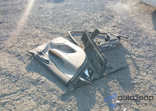 1GKKNXLS5HZ143960: 44350853