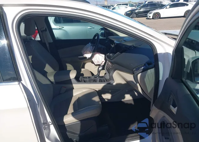 1FMCU9HD2JUB45205: 44351953