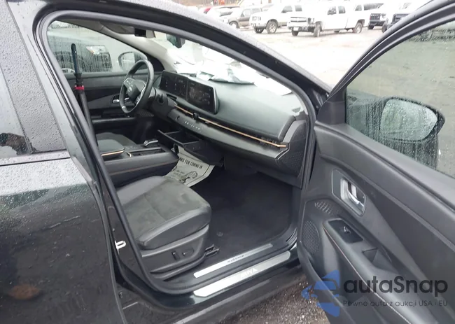 JN1DF0BB1PM702512: 44351961