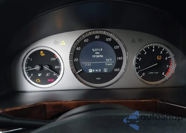 WDCGG8HB6BF637449: 44352103