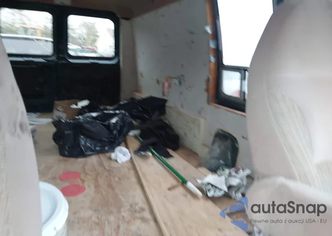 1FTNE24L6WHB39034: 44352130