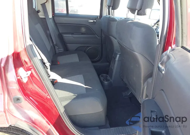 1C4NJRFB6CD524279: 44352244