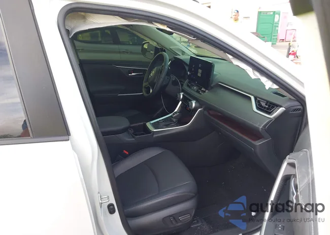 JTMD6RFV3RJ043665: 44352319