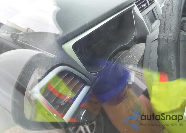 3FA6P0H74GR158526: 44352369