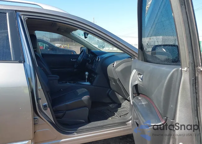 JN8AS5MV4BW684069: 44352466