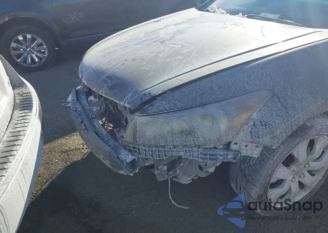 5KBCP3F87AB007586: 44352479