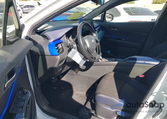 JTNKHMBX7M1102202: 44351559