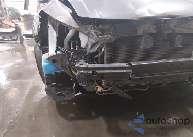 1HGCP2F45AA148043: 44351565