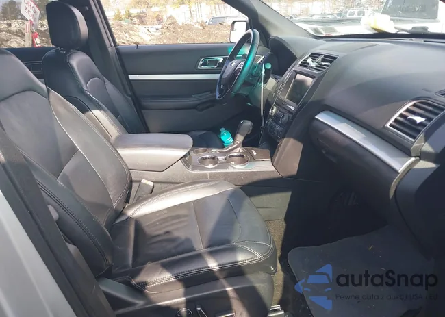 1FM5K7D8XGGA42553: 44351641