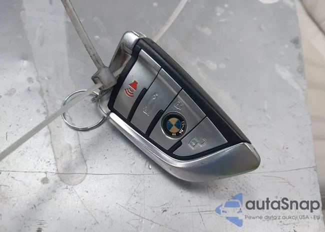 5UXCR4C09LLE30376: 44351663