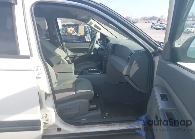 1J4GR48K76C142929: 44351913