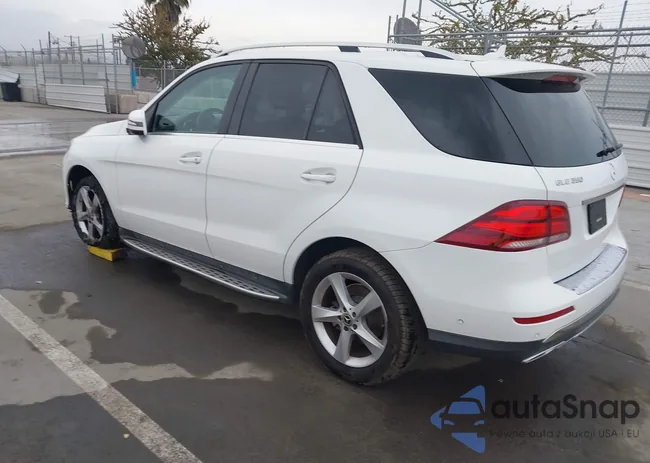 4JGDA5JB3JB074008: 44351935