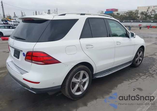 4JGDA5JB3JB074008: 44351935