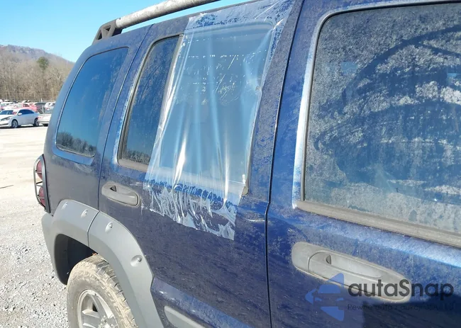 1J4GL38K75W720794: 44352971