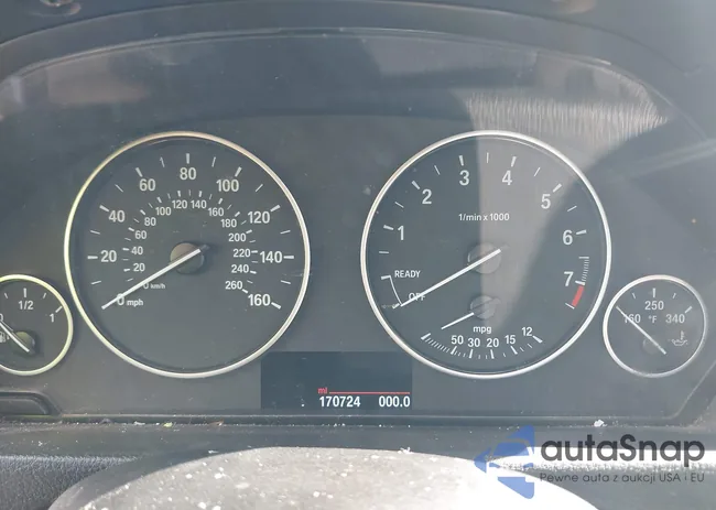 WBA3B1G50FNT03240: 44353025