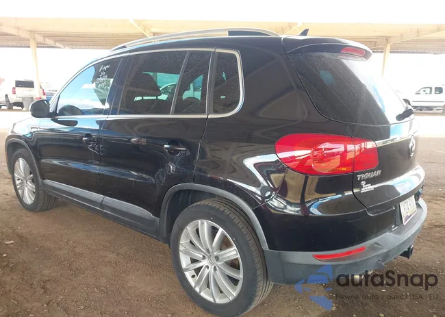 WVGAV7AX9DW527057: 44353032