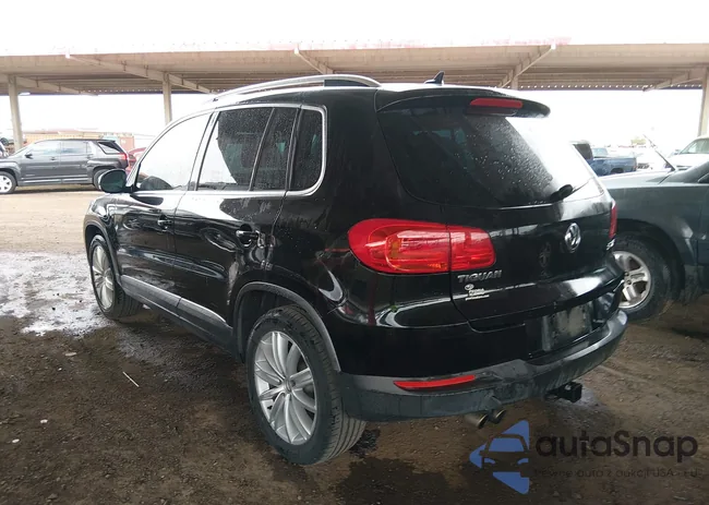 WVGAV7AX9DW527057: 44353032