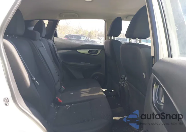 JN1BJ1CP7KW214555: 44353163