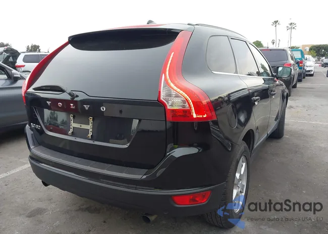 YV4952DL2B2201413: 44353183