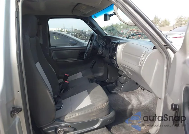 1FTYR14DX8PA87193: 44353195