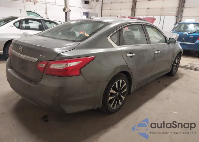 1N4AL3AP5HC486202: 44353196