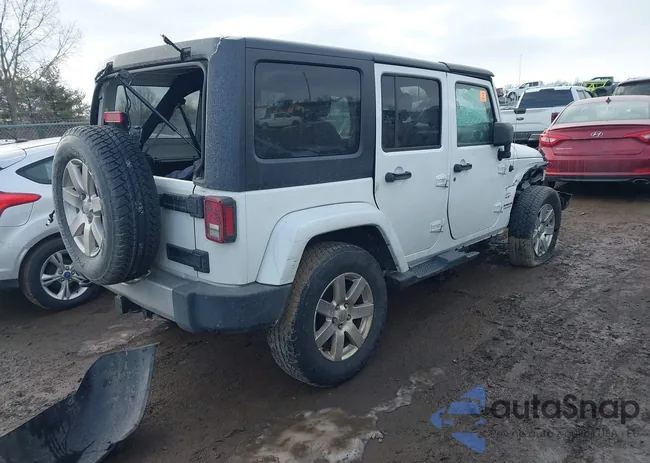 1C4BJWEGXHL546751: 44353238