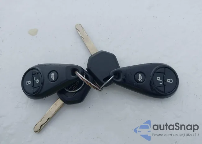 JF2SHBDC7BH779243: 44353282