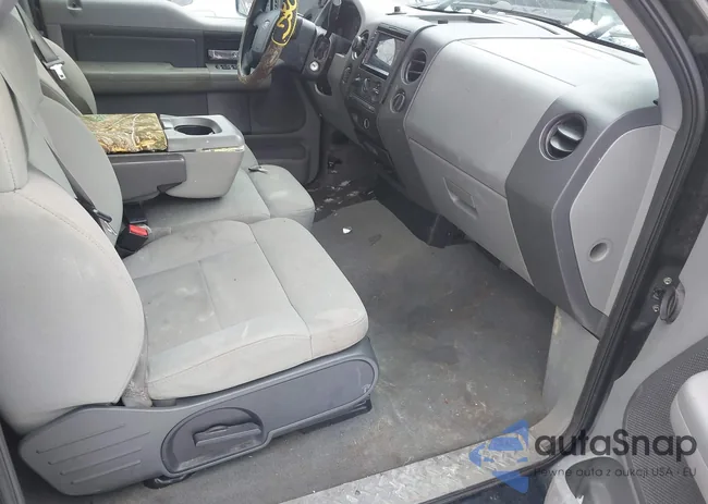 1FTRX14W28FC20711: 44353301