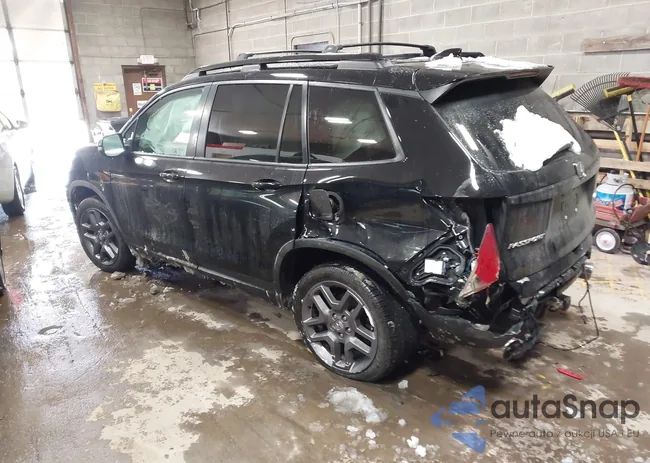 5FNYF8H54NB005582: 44353402