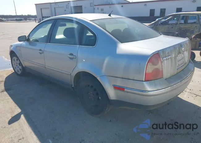 WVWRH63B33P247895: 44353474