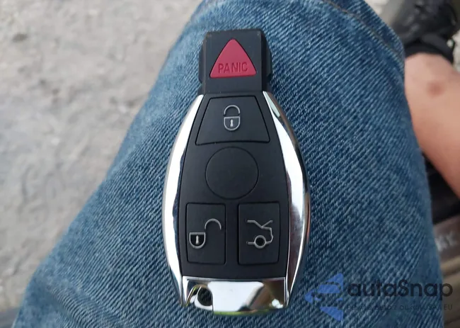 WDDGF5HB8DA817352: 44353485