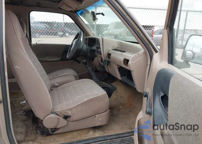 1FTCR14A0PPA43573: 44352568