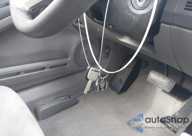 1HGFA16878L008943: 44352575