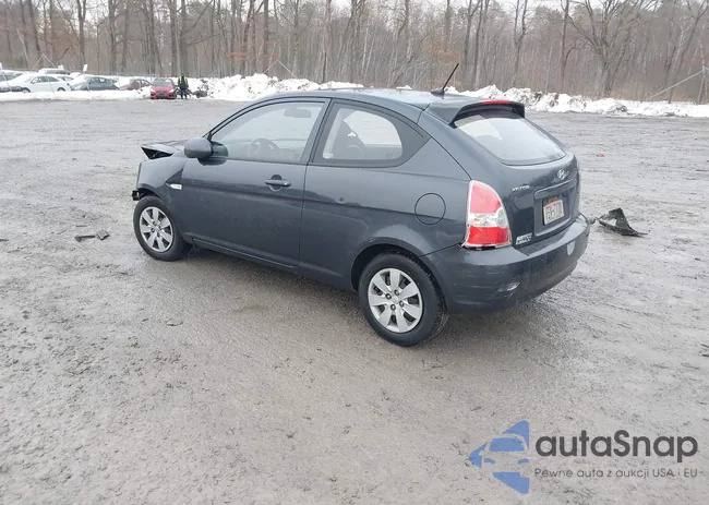 KMHCM36C79U128984: 44352598