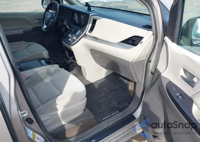 5TDJK3DC3FS119753: 44352810