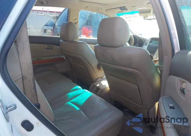 2T2GK31U39C068402: 44352846