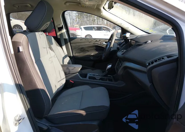 1FMCU0GD2KUB32498: 44353959