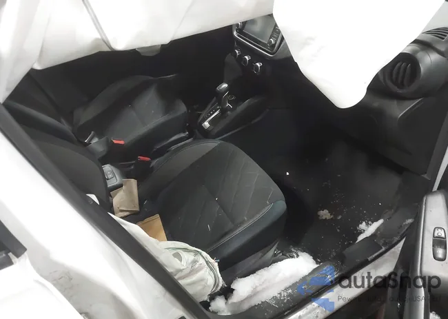 3N1CP5BV1LL561896: 44353960