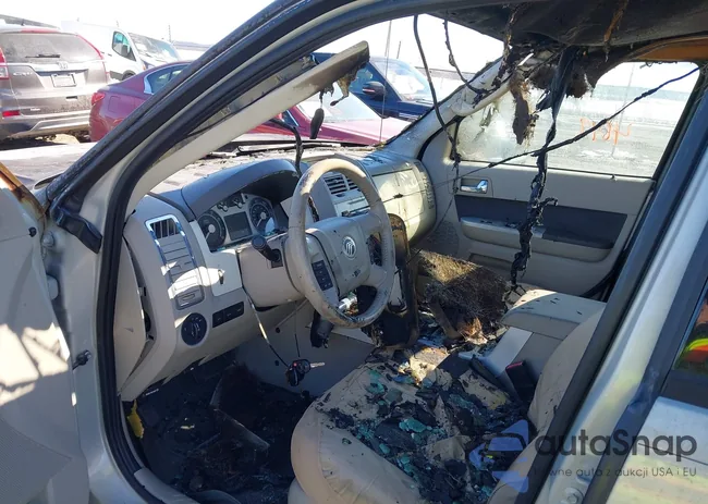 4M2CU91789KJ01607: 44354017