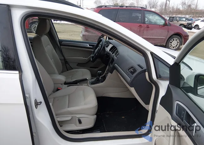 3VWCA7AU7FM518713: 44354029