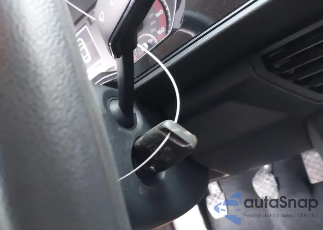 3VWN57BU2MM059728: 44354058