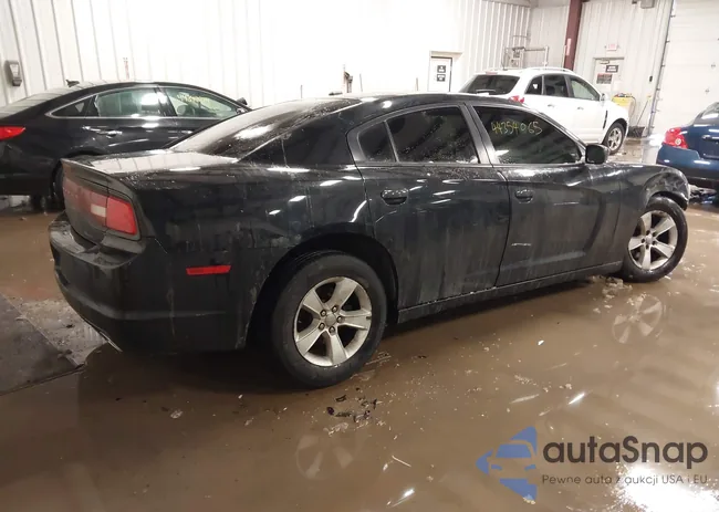 2C3CDXBGXDH611695: 44354065