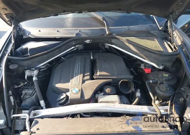 5UXFG2C56BLX07404: 44354072