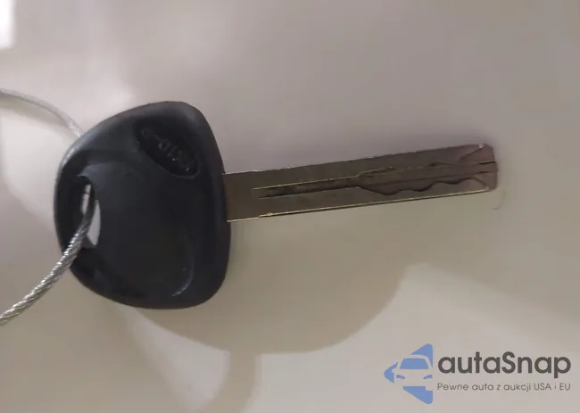 KNADM4A3XE6388099: 44354165